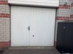 Garagedeur met loopdeur