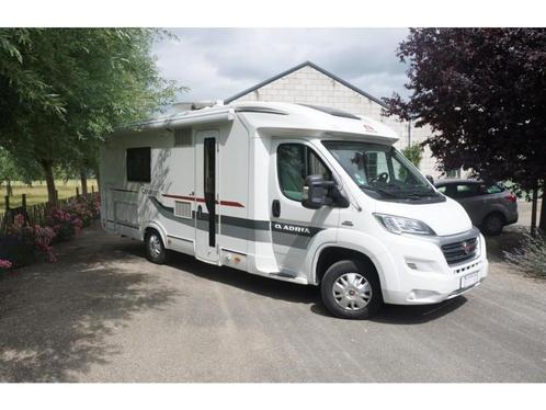 Adria Coral Supreme 670 SL T 2015 Euro 5 met 38.000km, Caravans en Kamperen, Campers, Bedrijf, tot en met 2, Half-integraal, Adria