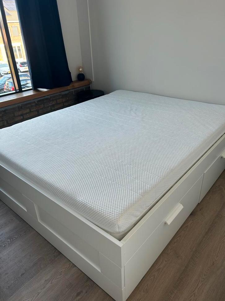IKEA Brimnes Bed 160x200 - Z.G.A.N., Huis en Inrichting, Slaapkamer | Bedden, Zo goed als nieuw, Tweepersoons, 160 cm, 200 cm