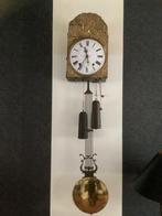 Franse Comtoise met Harpslinger en Datum Aanduiding, Antiek en Kunst, Ophalen