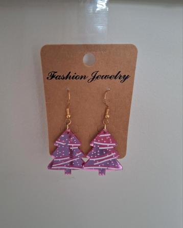 Roze kerstboom oorbelletjes van het merk Fashion Jewelry beschikbaar voor biedingen