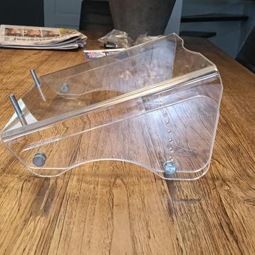 Plexi Laptop standaard beschikbaar voor biedingen