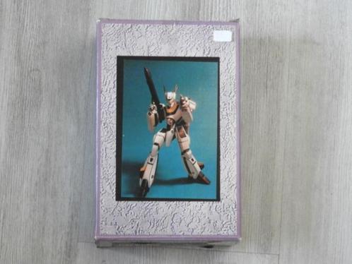 Macros Valkyrie, Hobby en Vrije tijd, Modelbouw | Figuren en Diorama's, Zo goed als nieuw, Figuur of Figuren, 1:50 of kleiner