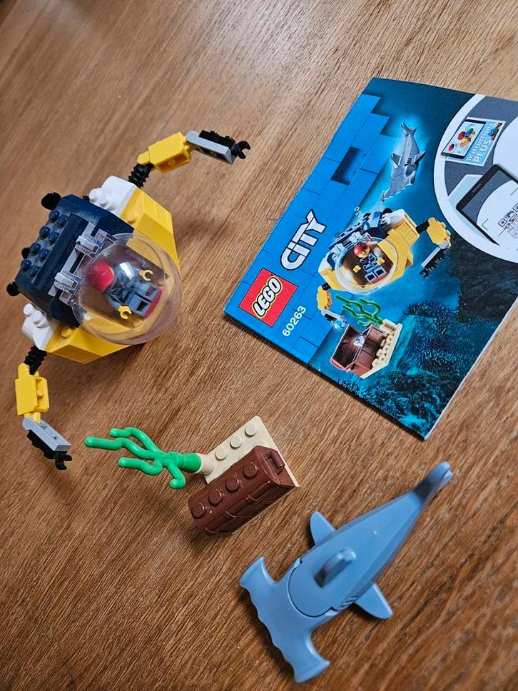 Lego City 60263 Onderzeeër, Kinderen en Baby's, Speelgoed | Duplo en Lego, Ophalen of Verzenden