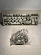 IBM Model M keyboard (grey), Gebruikt, Ophalen of Verzenden, Qwerty, IBM