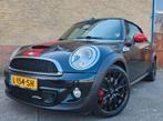 Mini 1.6 John Cooper Works Cabrio |JCW| 2011, Voorwielaandrijving, 4 cilinders, Cabriolet, 4 stoelen