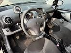 Peugeot 107 1.0-12V XR 5drs / airco / cv / elek.ramen, Auto's, Voorwielaandrijving, Euro 5, Stof, Gebruikt