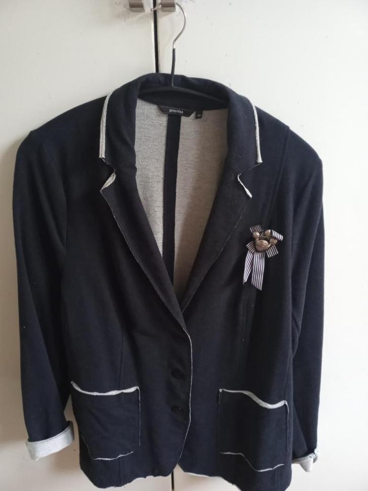 JASJE BLAUW, Kleding | Dames, Jasjes, Kostuums en Pakken, Zo goed als nieuw, Jasje, Maat 46/48 (XL) of groter, Blauw, Ophalen of Verzenden