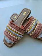 Ibiza style slippers 39, Kleding | Dames, Schoenen, Slippers, Ophalen of Verzenden, Zo goed als nieuw, Roze