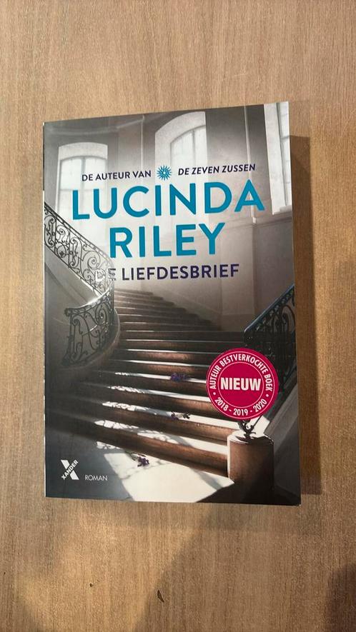 Lucinda Riley - De liefdesbrief, Boeken, Literatuur, Zo goed als nieuw, Nederland, Ophalen of Verzenden