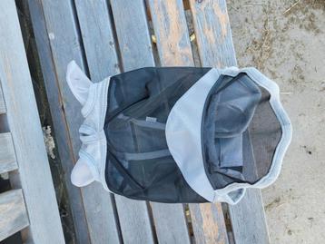 Nieuwe vliegenkap QHP maat Shetlander.  beschikbaar voor biedingen