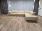 Mooi Groot Beige Hoekbank, Huis en Inrichting, Banken | Bankstellen, Info@banxtel.nl, 3194DC, Gebruikt, Hoekbank