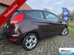 Ford Fiesta 1.4 Titanium luxe uitvoering!, Auto's, Voorwielaandrijving, 31 €/maand, Origineel Nederlands, Bedrijf