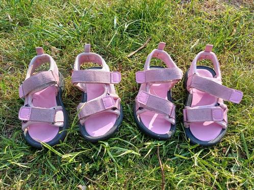 Roze sandalen maat 23 (2 paar), Kinderen en Baby's, Kinderkleding | Schoenen en Sokken, Gebruikt, Overige typen, Meisje, Ophalen