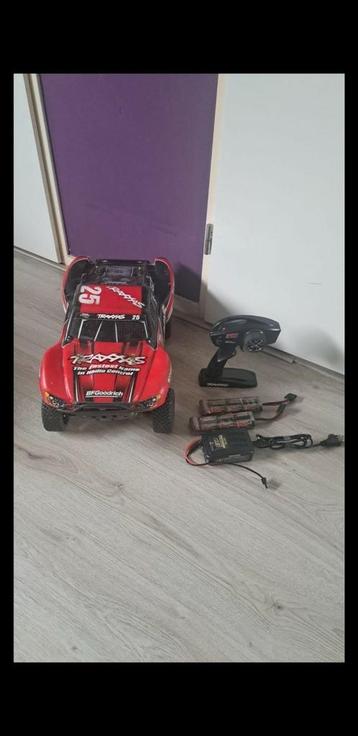 Geupgrade traxxas slash  beschikbaar voor biedingen