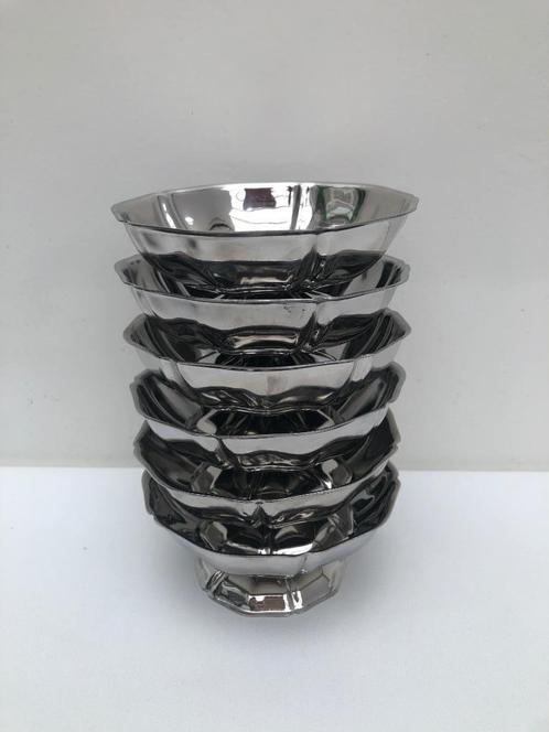 Set van 6 - Franse Rvs Lage IJs-coupes - Tulpvorm - Vintage, Huis en Inrichting, Keuken | Servies, Gebruikt, Kom(men), Overige stijlen