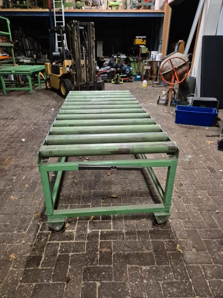 Metalen rollenbaan 2195 mm op bokwielen, Doe-het-zelf en Verbouw, Gereedschap | Machine-onderdelen en Toebehoren, Ophalen of Verzenden