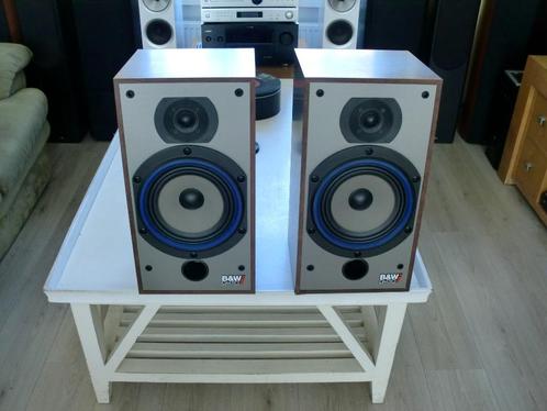 B&W DM110i s1 walnut onderhoud gehad ,Te beluisteren., Audio, Tv en Foto, Luidsprekers, Zo goed als nieuw, Front, Rear of Stereo speakers