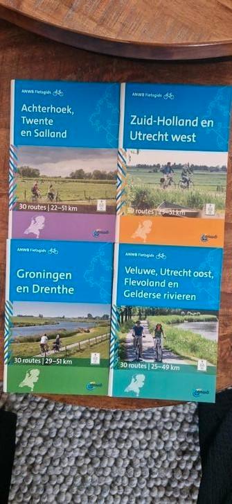 Fiets route boekjes beschikbaar voor biedingen