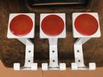 Retro Kapstokhaken Rood Wit - 3 Stuks, Gebruikt, Wandhaken, Ophalen of Verzenden, Minder dan 100 cm