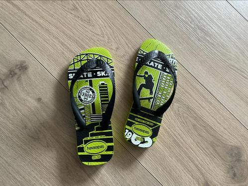 Havaianas kinder teenalippers maat 35-36, Kinderen en Baby's, Kinderkleding | Schoenen en Sokken, Zo goed als nieuw, Overige typen