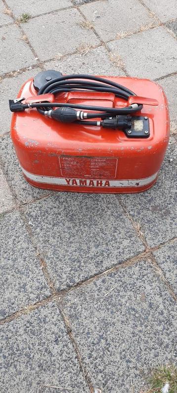 Te koop Yamaha 25 liter tank benzinetank ✅️ beschikbaar voor biedingen