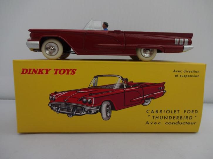 Ford Thunderbird Rood nr: 555 van Dinky Toys schaal 1/43, Hobby en Vrije tijd, Modelauto's | 1:43, Nieuw, Auto, Dinky Toys, Ophalen of Verzenden