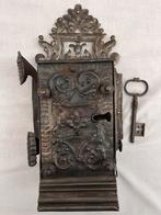 Antiek Slot 18e Eeuws inclusief Sleutel, Ophalen of Verzenden