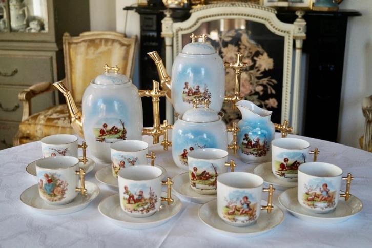 Antieke Brussels porselein Petre Baudour koffieservies, Antiek en Kunst, Antiek | Servies compleet, Ophalen of Verzenden