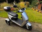 Nieuwe Driewiel scooter IVA TR3 zilvergrijs., Nieuw, 16 km/u of meer, 46 km of meer, Ophalen