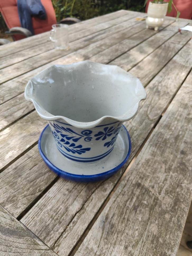 Bloempot met onderschotel - Aardewerk, Tuin en Terras, Bloempotten, Zo goed als nieuw, Aardewerk, Binnen, Balkon, Tuin, Minder dan 40 cm