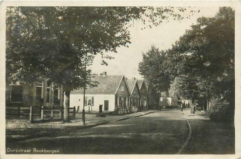 (701-333-001) Beekbergen Dorpstraat, Verzamelen, Ansichtkaarten | Nederland, Gelderland, Verzenden