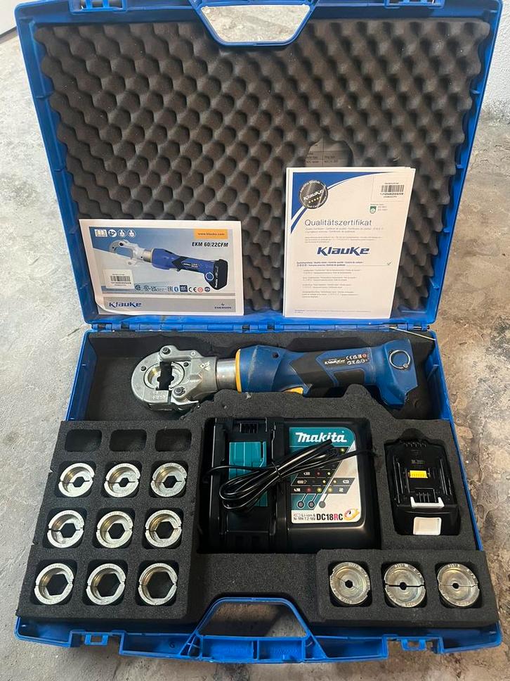 Klauke EKM6022CFM Kabelschoen Accu Perstang / Persmachine, Doe-het-zelf en Verbouw, Gereedschap | Handgereedschap, Zo goed als nieuw