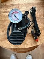 Elektrische Luchtpomp met Sigaretten Aansluiting, Fietsen en Brommers, Fietsaccessoires | Fietspompen, Ophalen of Verzenden, Drukmeter