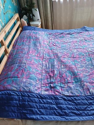 Bedsprei roze/blauw – 160245 cm – goede kwaliteit beschikbaar voor biedingen