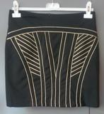 Zwart Rokje met Gouden Lijnen van Osley – Maat M, Zwart, Ophalen of Verzenden, Maat 36 (S), Gedragen