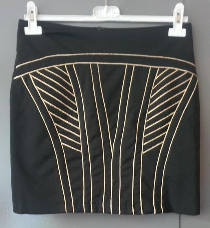Zwart Rokje met Gouden Lijnen van Osley – Maat M, Kleding | Dames, Rokken, Gedragen, Maat 36 (S), Zwart, Boven de knie, Ophalen of Verzenden