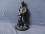Bronzen sculptuur Man met lijm/schuimspuit door Jaap Hartman, Antiek en Kunst, Kunst | Beelden en Houtsnijwerken, Ophalen of Verzenden