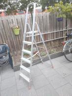 Trap 5 en 6 treden, Doe-het-zelf en Verbouw, Ladders en Trappen, Ophalen, Gebruikt, Minder dan 2 meter