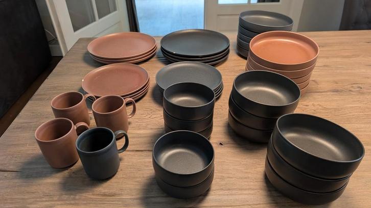 Serviesset Casa Sky, Huis en Inrichting, Keuken | Servies, Zo goed als nieuw, Bord(en), Overige stijlen, Aardewerk, Ophalen