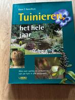 Tuinieren het hele jaar, Boeken, Wonen en Tuinieren, Ophalen of Verzenden, Zo goed als nieuw, Tuinieren en Tuinplanten