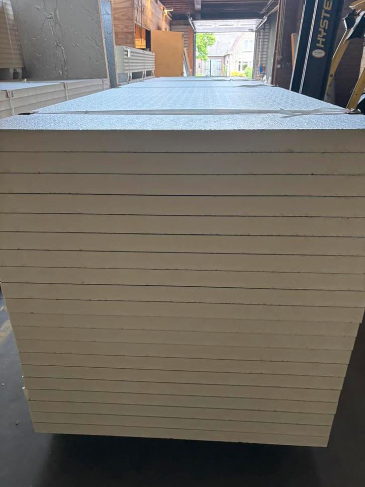 Te koop grote partij pir isolatie 6 cm dik A keuze, Doe-het-zelf en Verbouw, Isolatie en Afdichting, Nieuw, Hardschuim (Pir), 15 m² of meer