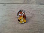 1 pin van Simba, Timen en Pumba uit de Lion King te koop, Verzamelen, Speldjes, Pins en Buttons, Ophalen of Verzenden, Nieuw, Overige onderwerpen