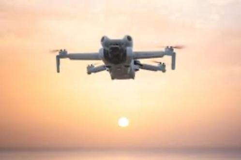 DJI Drone huren voor vakantie, weekend weg of project, Audio, Tv en Foto, Drones, Nieuw, Drone met camera, Ophalen