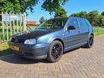 Volkswagen Golf 2.3 V5 Highline, 65 €/maand, Stof, Gebruikt, Zwart