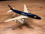 Miniatuur Boeing 747 Rotra logistics, Verzamelen, Luchtvaart en Vliegtuigspotten, Ophalen of Verzenden, Zo goed als nieuw