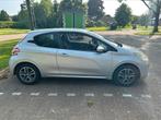 Peugeot 208 1.2 VTI 60KW/82PK 3-D 2013 Grijs, Auto's, Voorwielaandrijving, Origineel Nederlands, Handgeschakeld, Particulier