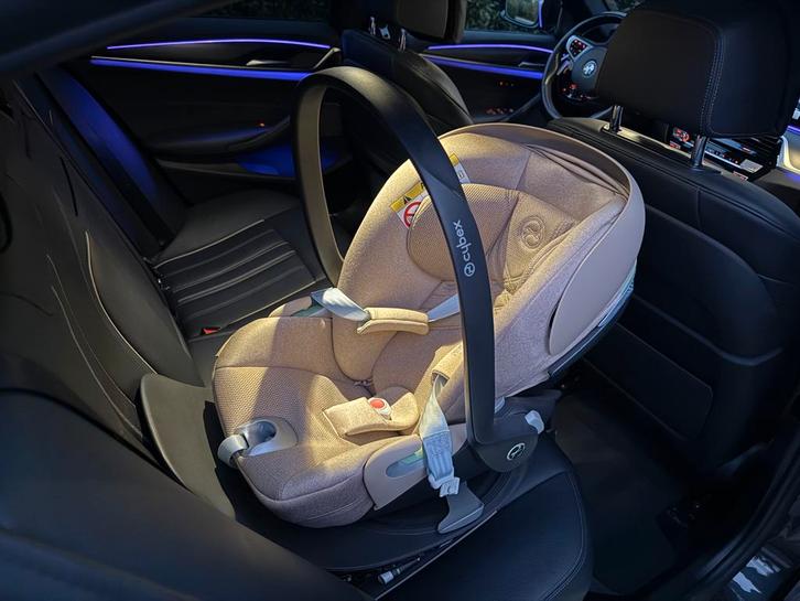 Cybex Cloud T i-Size + T Base autostoel Cozy Beige, Kinderen en Baby's, Autostoeltjes, Zo goed als nieuw, Overige merken, 0 t/m 13 kg