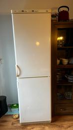 Fridge / Koelvriescombinatie, 200 liter of meer, Ophalen, Zo goed als nieuw, Met vriesvak