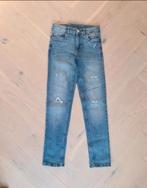 Zara jeans met slijtagedetails, maat 164, Kinderen en Baby's, Kinderkleding | Maat 164, Broek, Ophalen of Verzenden, Zo goed als nieuw